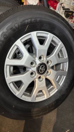 24-25 Toyota Tacoma OEM 17 Wheels with tires