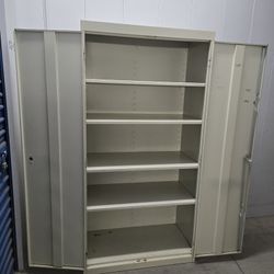 Solid Metal Storage Cabinet With 4 Adjustable Shelves 
