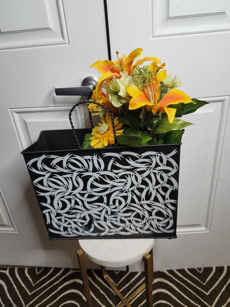 Decorative Metal Hand Basket Decor