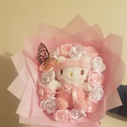 Hello Kitty Eternal Roses