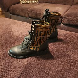Fendi Ankle Boots 
