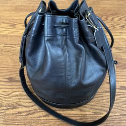 Vintage Coach Black Duffle Drawstring Bucket Bag Style 4022