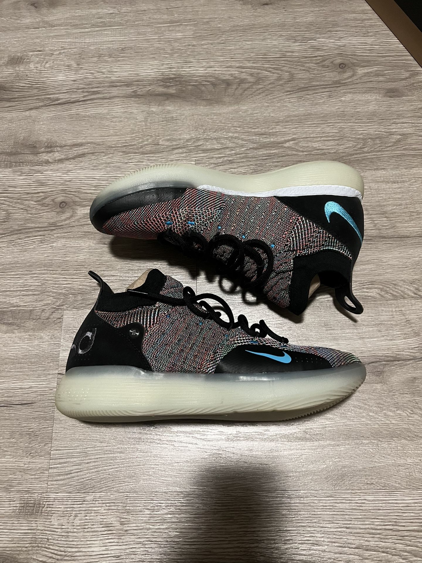 Nike KD 11 Multicolor Size 10