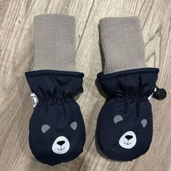 KOMBI XS GLOVES- toddler size 12-24 months 