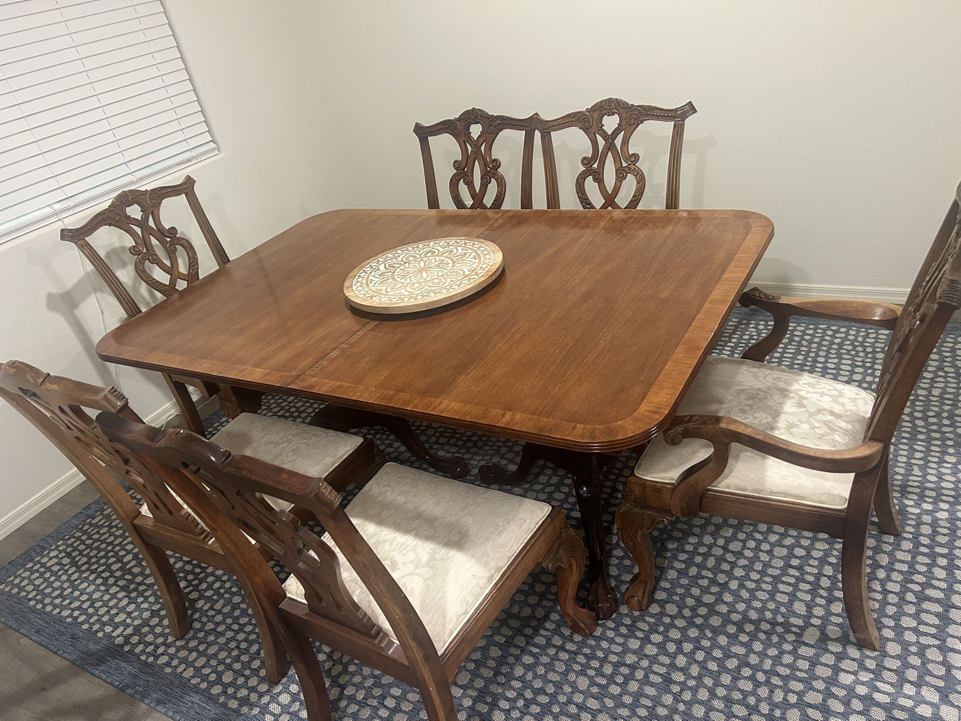 Formal Wood Dinning Table