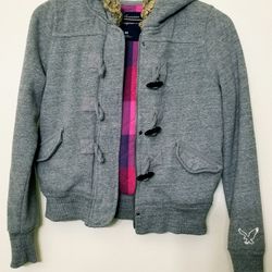 American Eagle Gray Sweater Winter Jacket For Women.