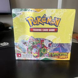 Pokémon Evolving Skies  Booster Box with Acrylic Case