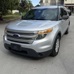 2014 Ford Explorer