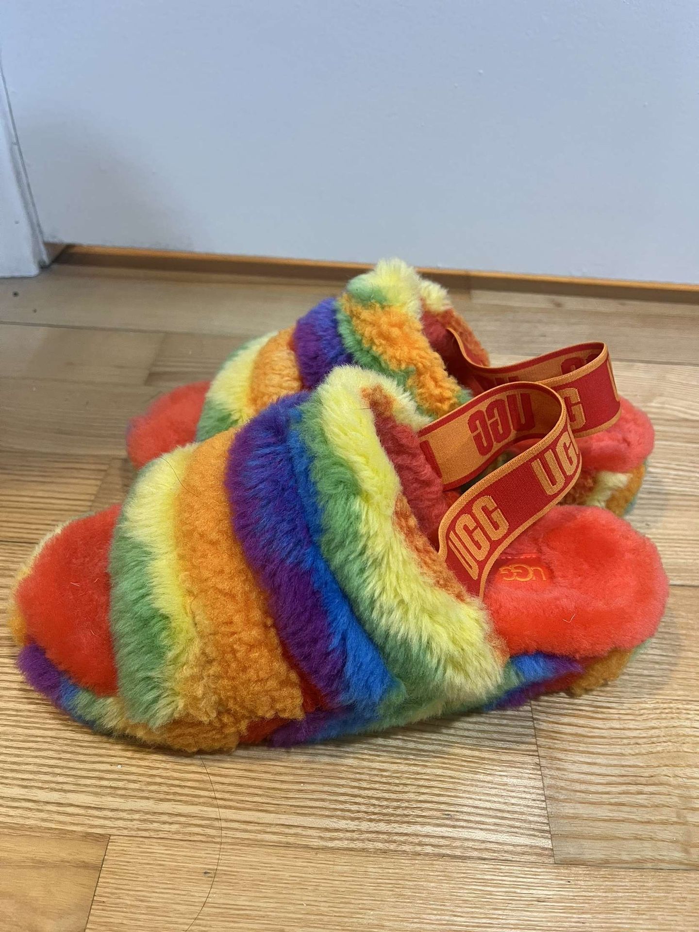 Rainbow UGG slippers #uggs #rainbow