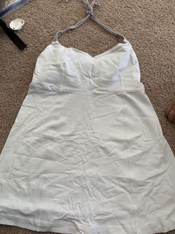 Lululemon tank size 10