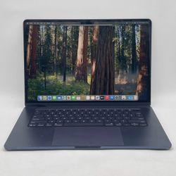 MacBook 15” M4 16gb Ram Ssd 