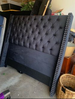 QUEEN SIZE TALL BLACK PLATFORM BED FRAME