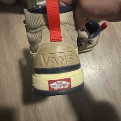 20 Bucks Used Vans MTE Size 7 Boots 30 Obo