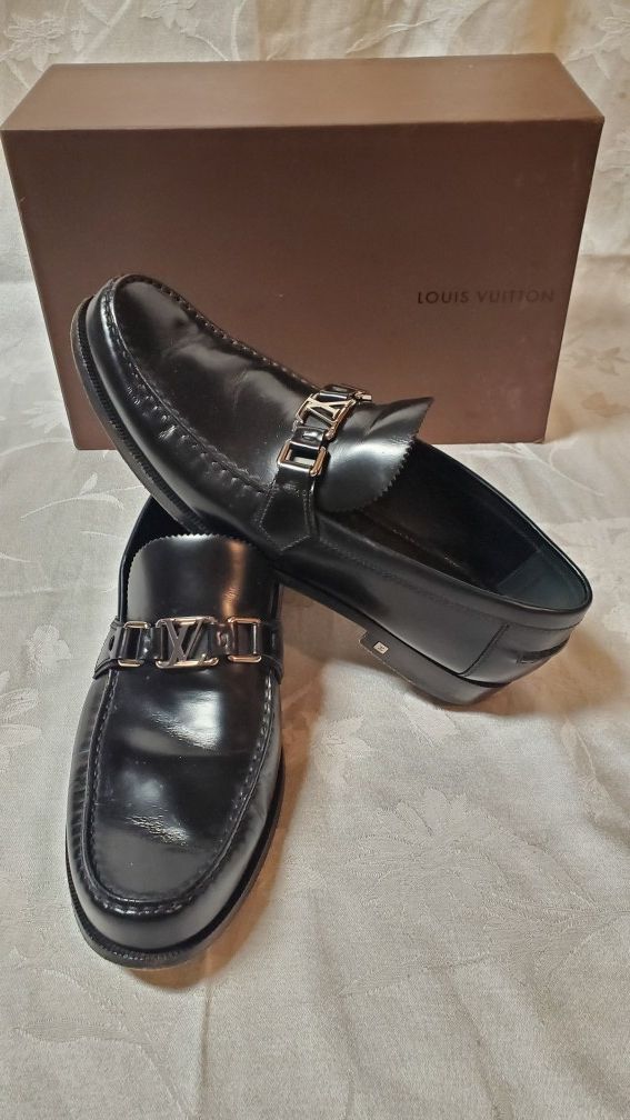 LOUIS VUITTON LV AUTHENTIC MAJOR LOAFERS SZ 43 /10 M BLACK GLAZED LEATHER