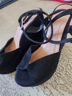 Chinese Laundry  5" Heels Used.  Size 8 1/2