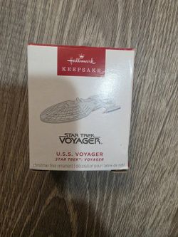 Hallmark Keepsake - U.S.S. Voyager - Star Trek - Mini - 2025