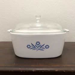 Vintage 1960’s Corning Ware Blue Cornflower P-84-B Large 4 Qt. Casserole Dish With Lid USA