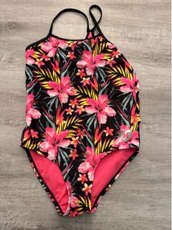 Girls one piece Hurley bathing suit,if it’s posted it’s available