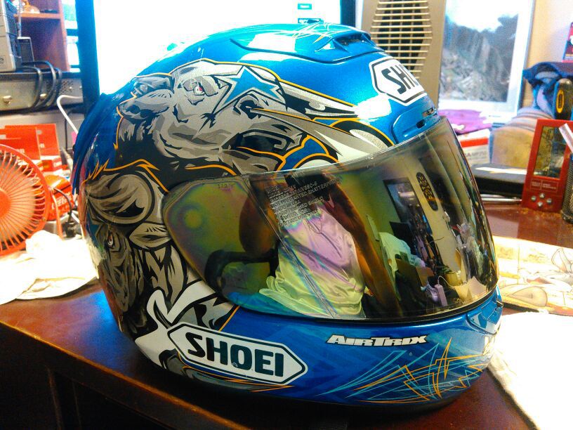 Shoei X-11 Airtrix Motorcycle Helmet Size XL for Sale in San