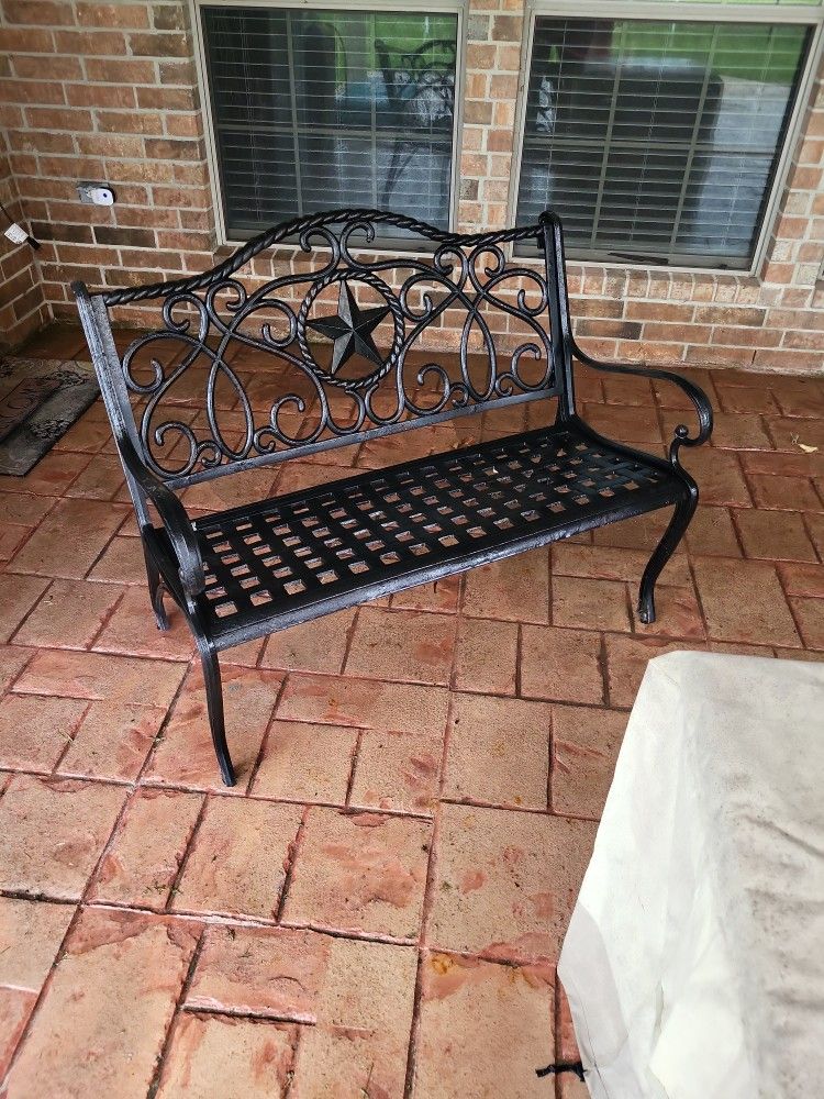 Patio Set Love Seat and Chair