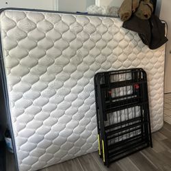 Free Queen Mattress With Frame 
