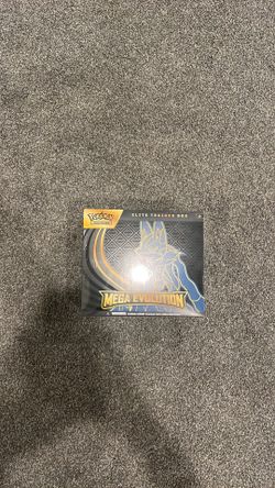 Mega Evolution Lucario ETB