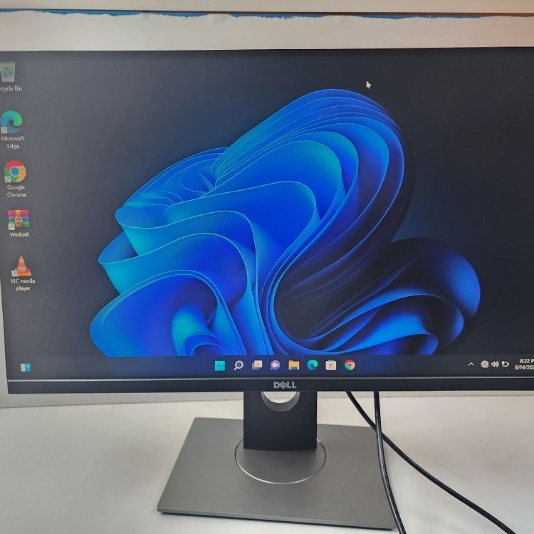 Dell Ultra Sharp UP2716D 27