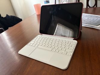 iPad 10th gen 10.9 inch