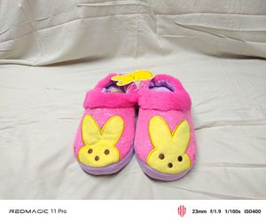🎀☃️Peeps Plush Slippers Size 9/10 Brand New!☃️🧑‍🎄