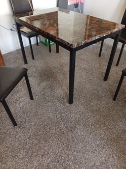4 chair dinette set it's not an excellent condition