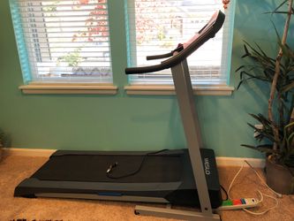 Free - Not Working , Wedlock Cadence R 5.2