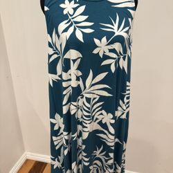 Women’s Clothing 