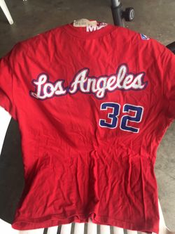 New size Medium - clippers T-shirt