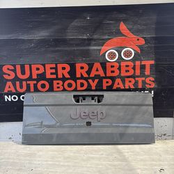 2020 Gladiator Tailgate Shell OEM 2026