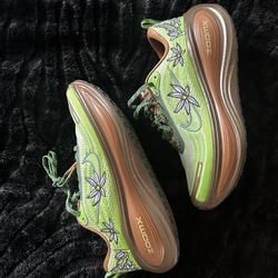 Nike DOERNBECHER Vomero Plus (W) 9.5