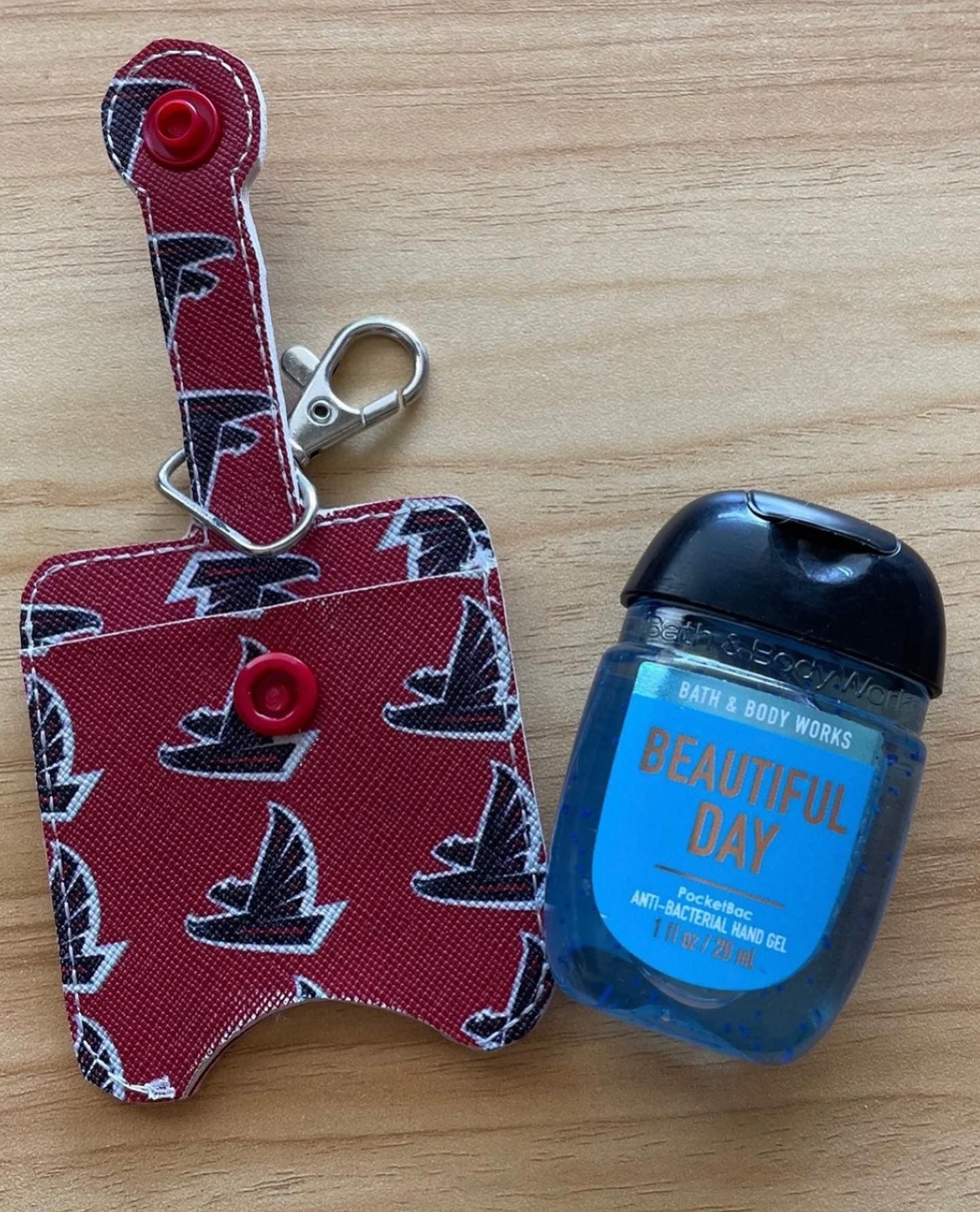 Hand Sanitizer Holder Keychain for Sale in Elizabeth, NJ - OfferUp