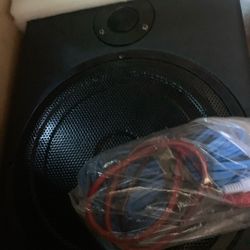 Subwoofer/Amplifier Combo