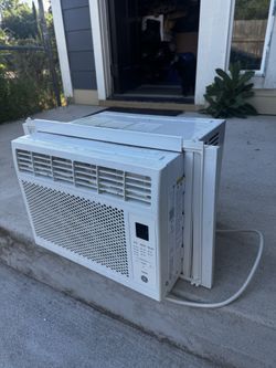 $100 or OBO GE 6000 BTU AC  Model AHP06LZQ1