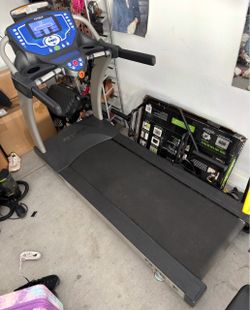 True performance 300 treadmill