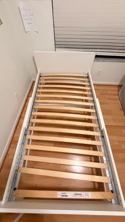 Kids IKEA extendable bed Toddler or Twin