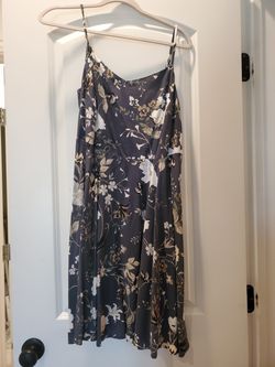 Ladies summer dress size L
