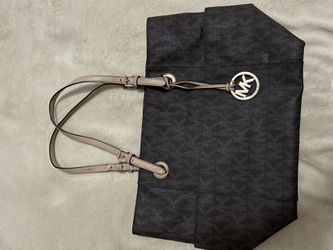 MK Purse