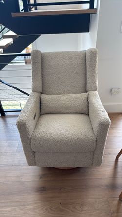 Crate & Barrel Sloane Cream Swivel Glider Power Recliner – $999 New
