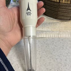 Bonjour Cafe Froth model 7025 Rarely Used In Very Good Condition