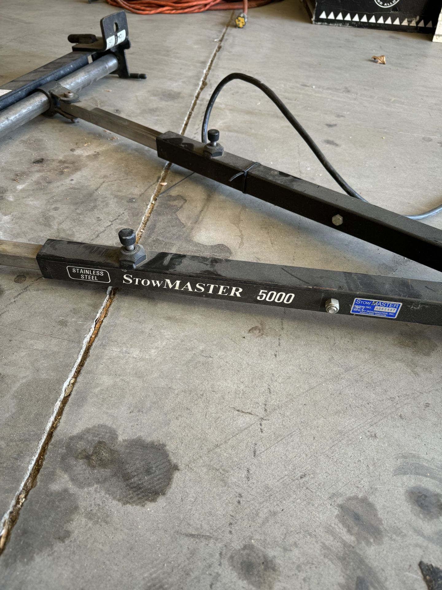 RV Car Tow. Stowmaster 5000 By Roadmaster