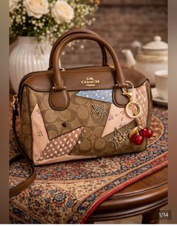 Beautiful Coach bag ✨