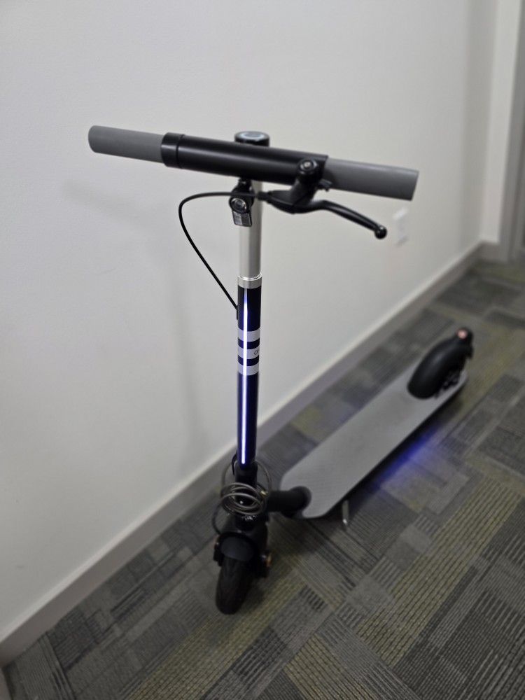OKAI- NEON Pro Foldable Electric Scooter w/ 50 Miles Max Operating Range & 20 mph Max Speed - Black