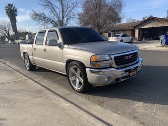 GMC Sierra 06