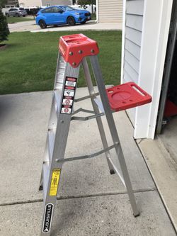 Louisville 4 Feet Ladder