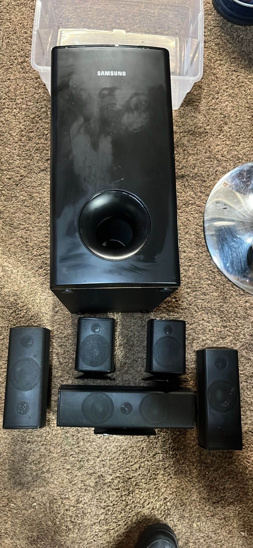 Samsung Home Theater Speaker System With Sub